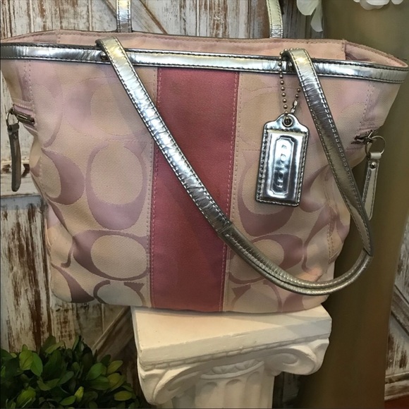 COACH Pink Canvas Handbag - Picture 2 of 9